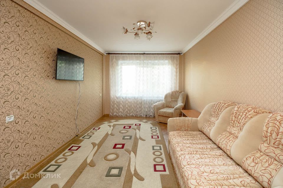 Продаётся 2-комнатная квартира, 43.8 м²