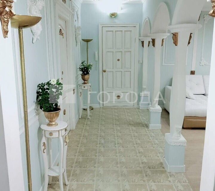 Продаётся 3-комнатная квартира, 65 м²