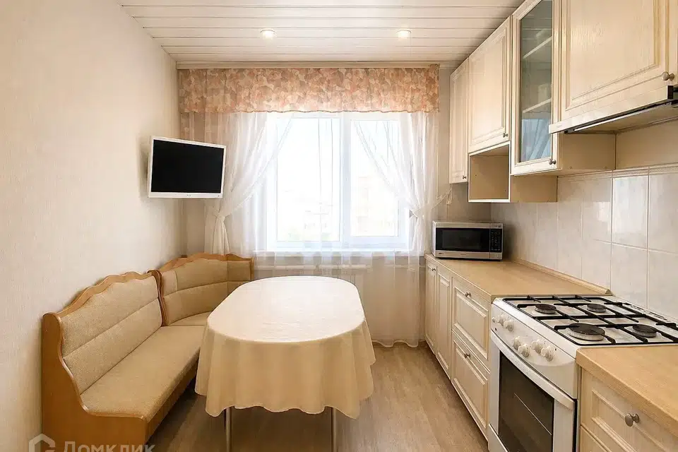 Продаётся 3-комнатная квартира, 62 м²