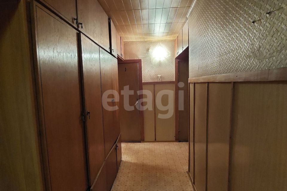 Продаётся 3-комнатная квартира, 64.8 м²