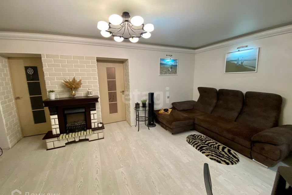 Продаётся 3-комнатная квартира, 72.7 м²