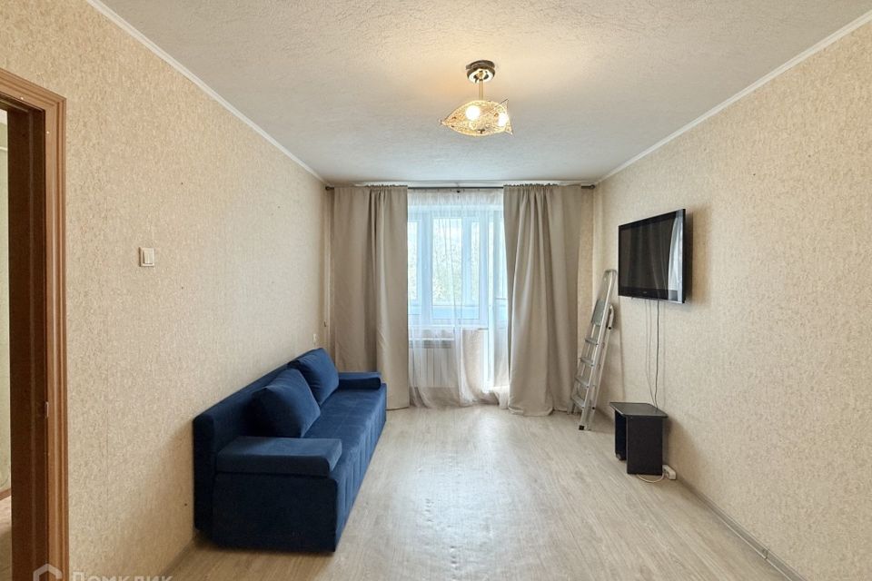 Продаётся 1-комнатная квартира, 40.3 м²