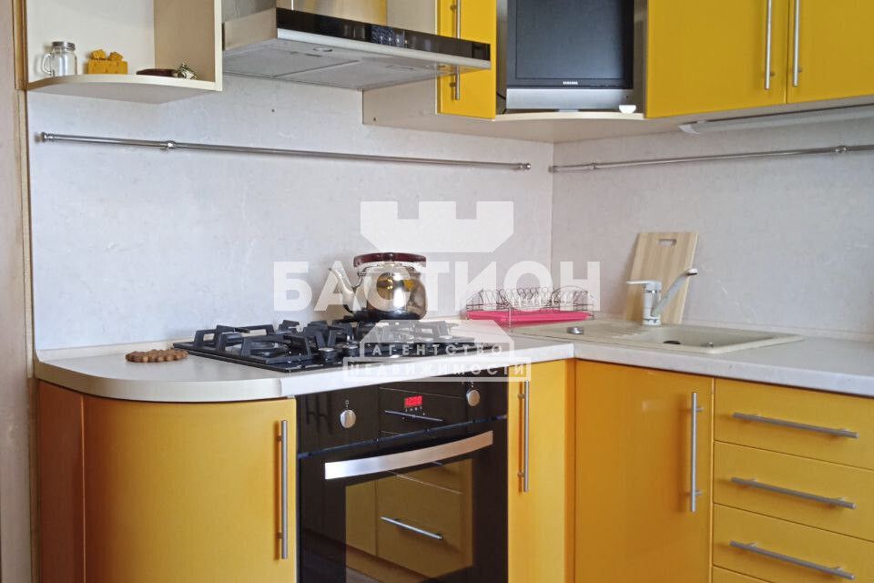 Продаётся 2-комнатная квартира, 56.3 м²