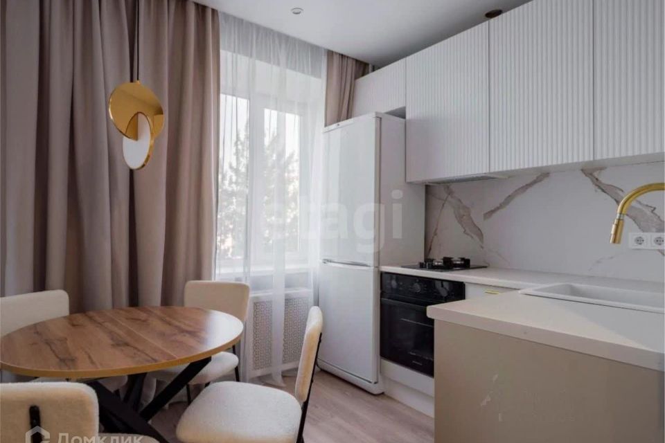 Продаётся 2-комнатная квартира, 45.5 м²