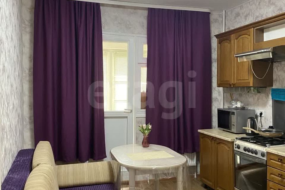 Продаётся 1-комнатная квартира, 50.1 м²
