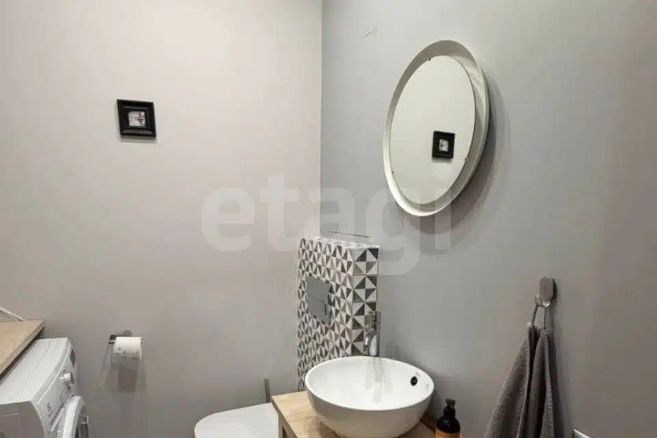 Продаётся 2-комнатная квартира, 72 м²