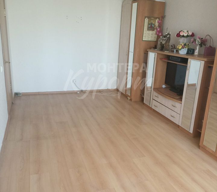 Продаётся 1-комнатная квартира, 32.6 м²