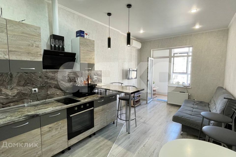 Продаётся 2-комнатная квартира, 74.4 м²