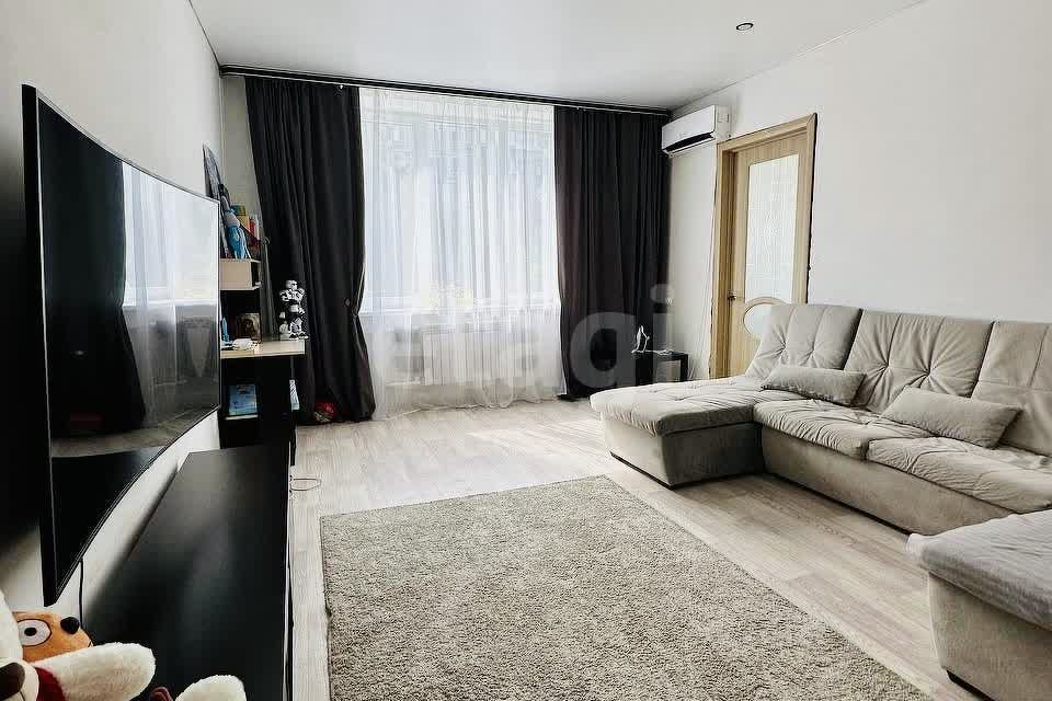 Продаётся 3-комнатная квартира, 77.7 м²