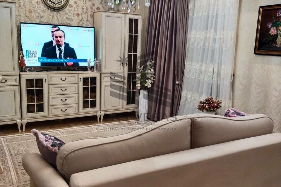 Сдаётся 2-комнатная квартира, 54 м²