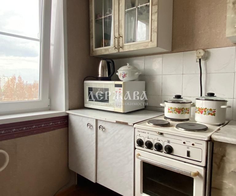 Сдаётся 2-комнатная квартира, 54 м²