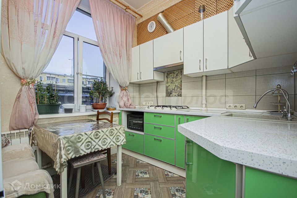 Продаётся 3-комнатная квартира, 62.1 м²