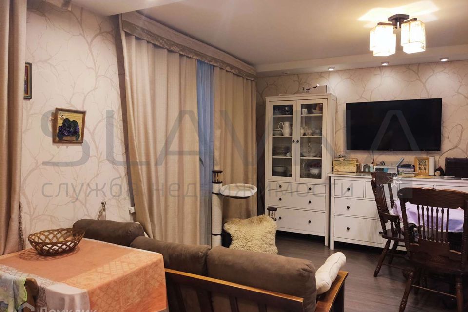 Продаётся 5-комнатная квартира, 109.4 м²