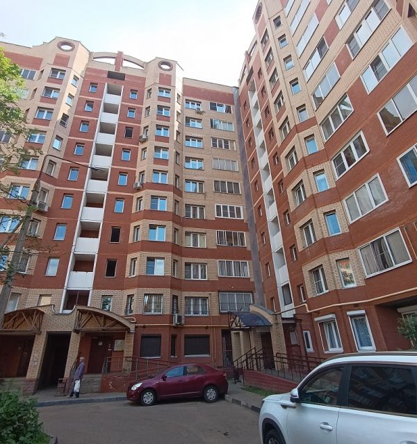 Сдаётся 2-комнатная квартира, 64 м²