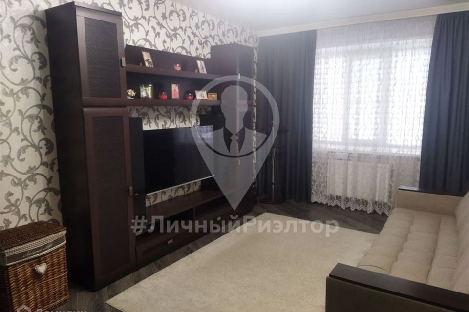 Продаётся 1-комнатная квартира, 41.5 м²