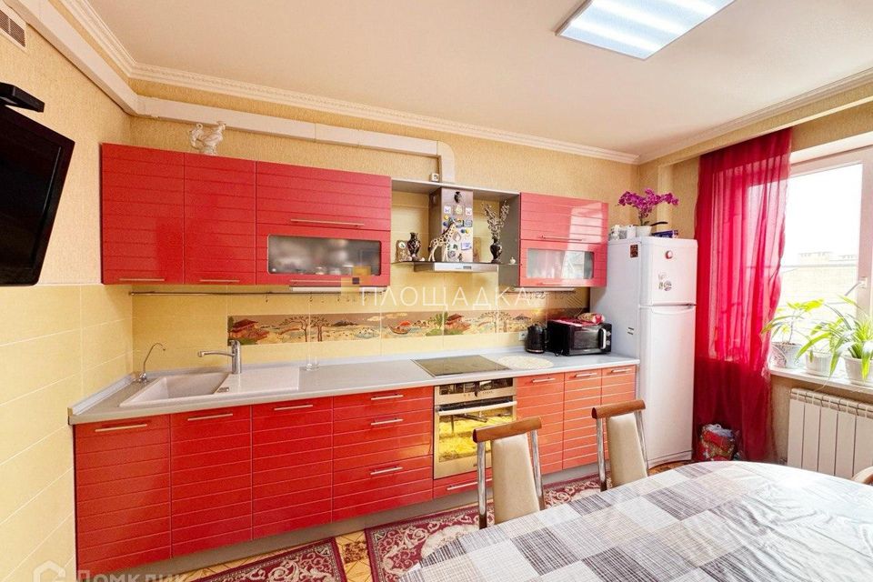 Продаётся 2-комнатная квартира, 75 м²