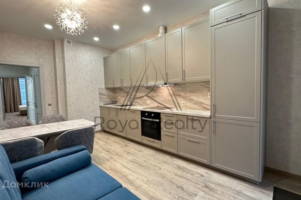 Сдаётся 2-комнатная квартира, 78 м²