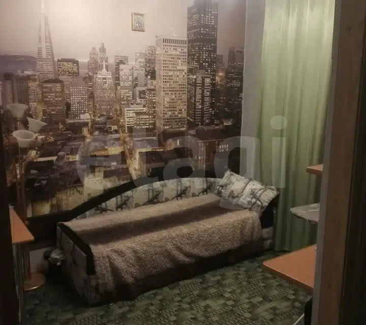 Продаётся 4-комнатная квартира, 74.9 м²