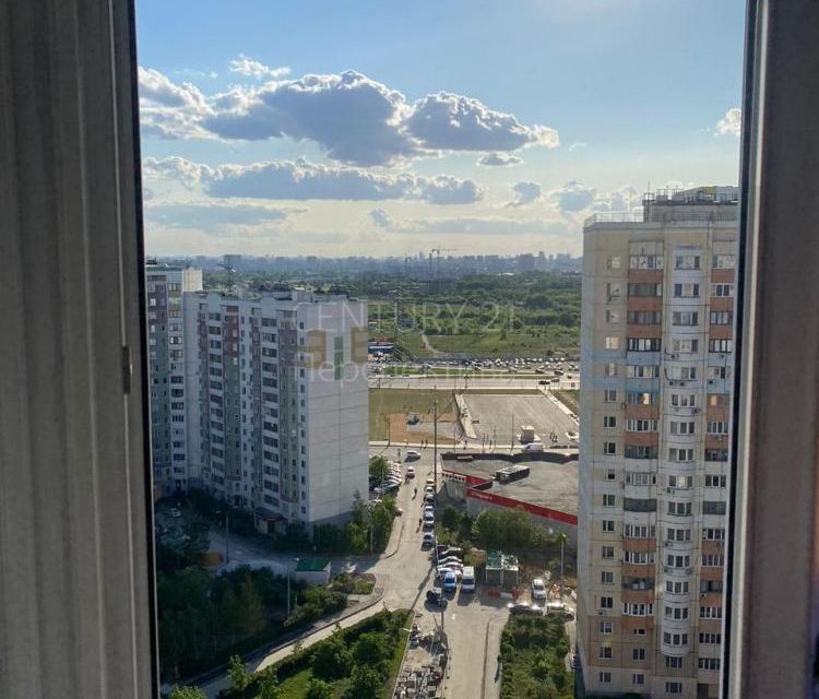 Продаётся 1-комнатная квартира, 51 м²