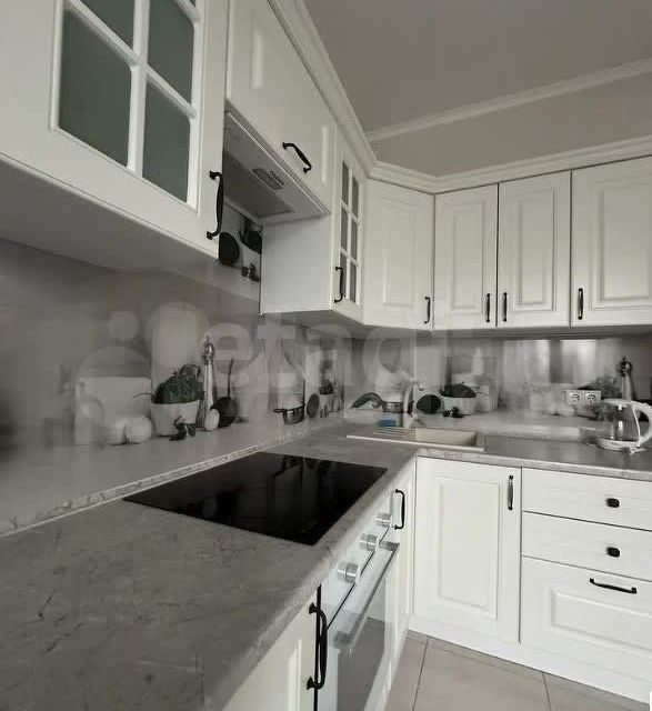 Продаётся 1-комнатная квартира, 43 м²