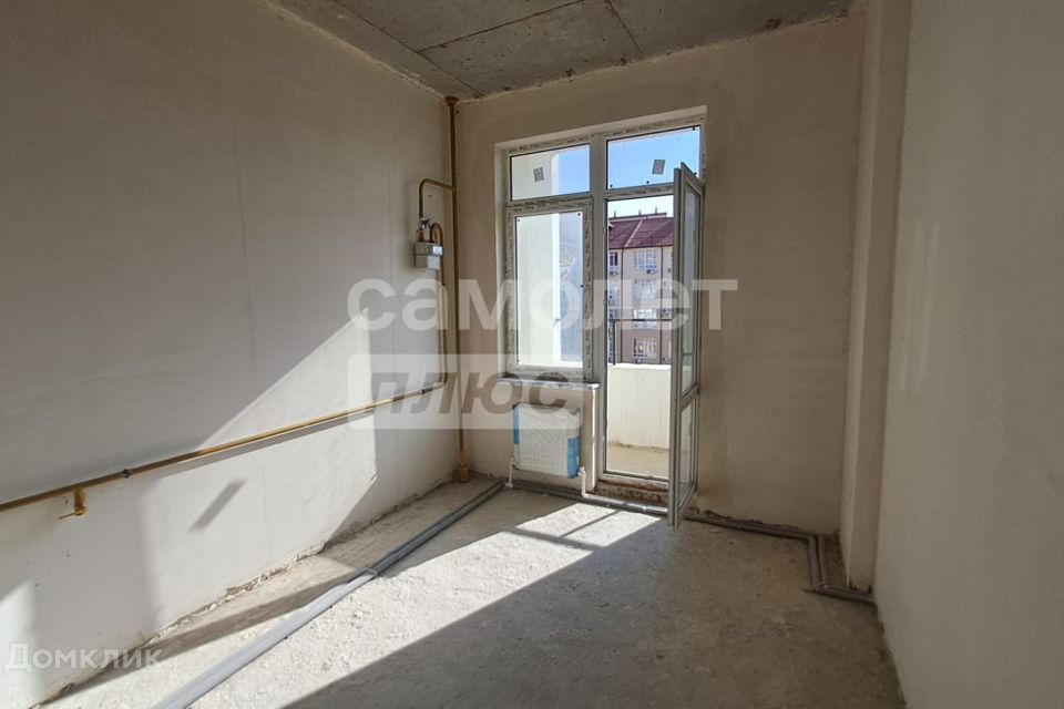 Продаётся 1-комнатная квартира, 37.3 м²