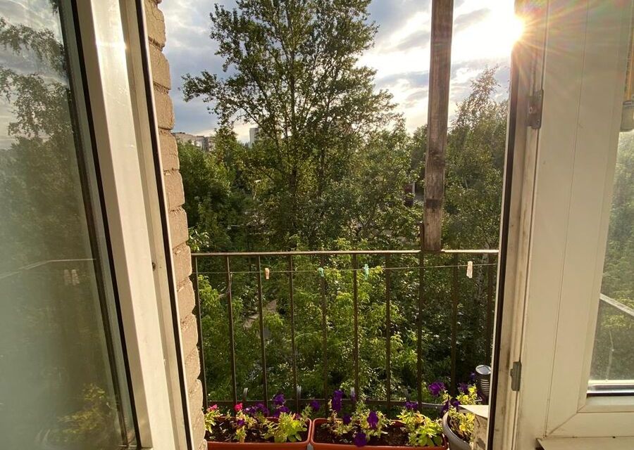 Продаётся 3-комнатная квартира, 63.6 м²