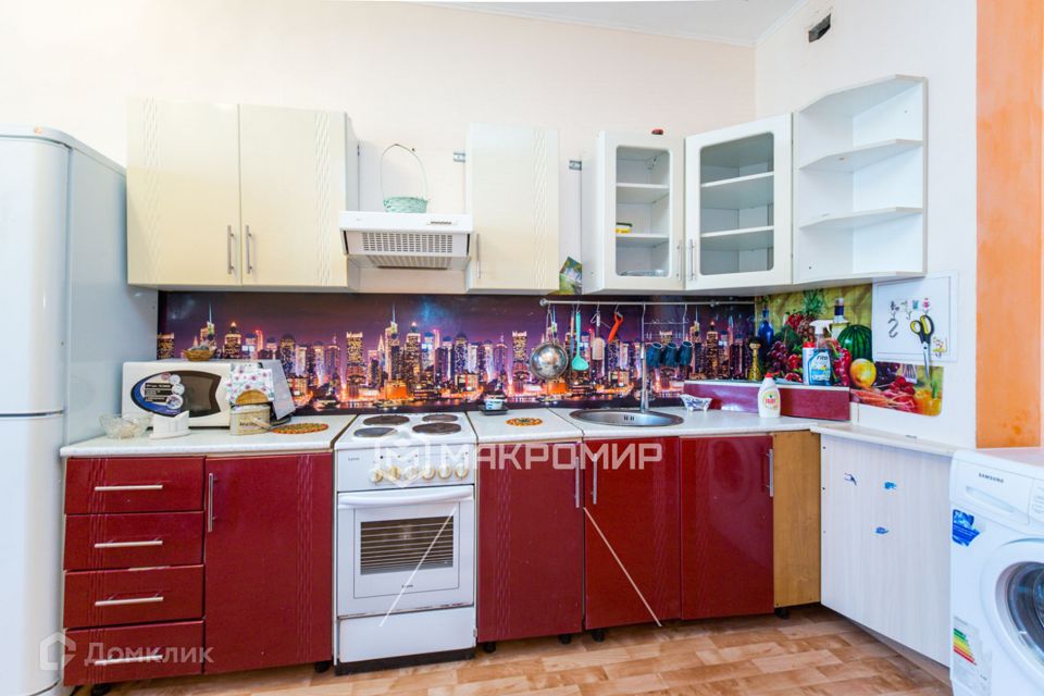 Продаётся 2-комнатная квартира, 66.5 м²