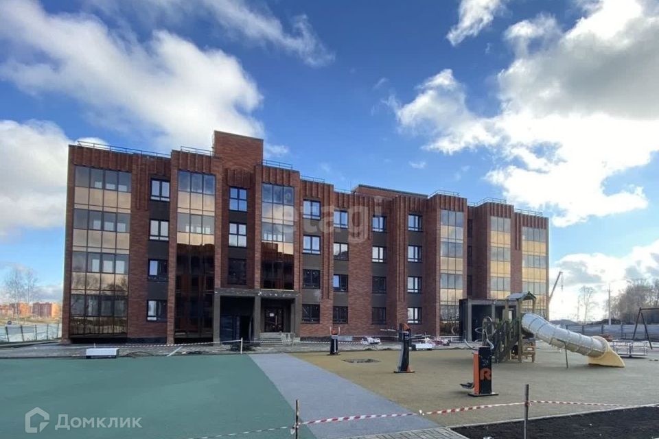 Продаётся 1-комнатная квартира, 45.2 м²