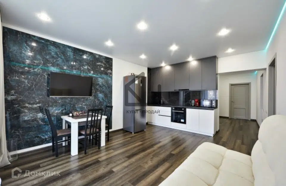 Продаётся 2-комнатная квартира, 68.7 м²