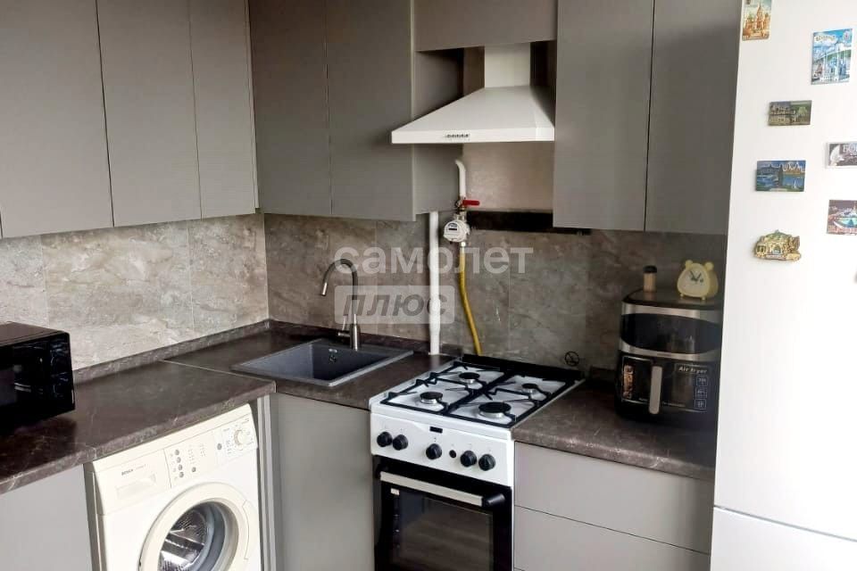 Продаётся 2-комнатная квартира, 53.5 м²