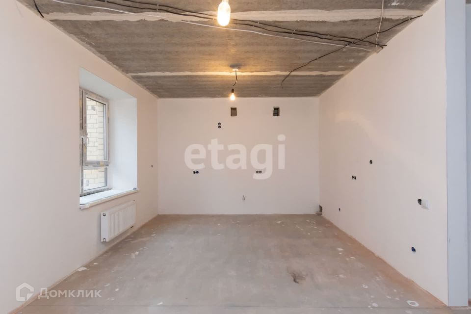 Продаётся 3-комнатная квартира, 99.8 м²