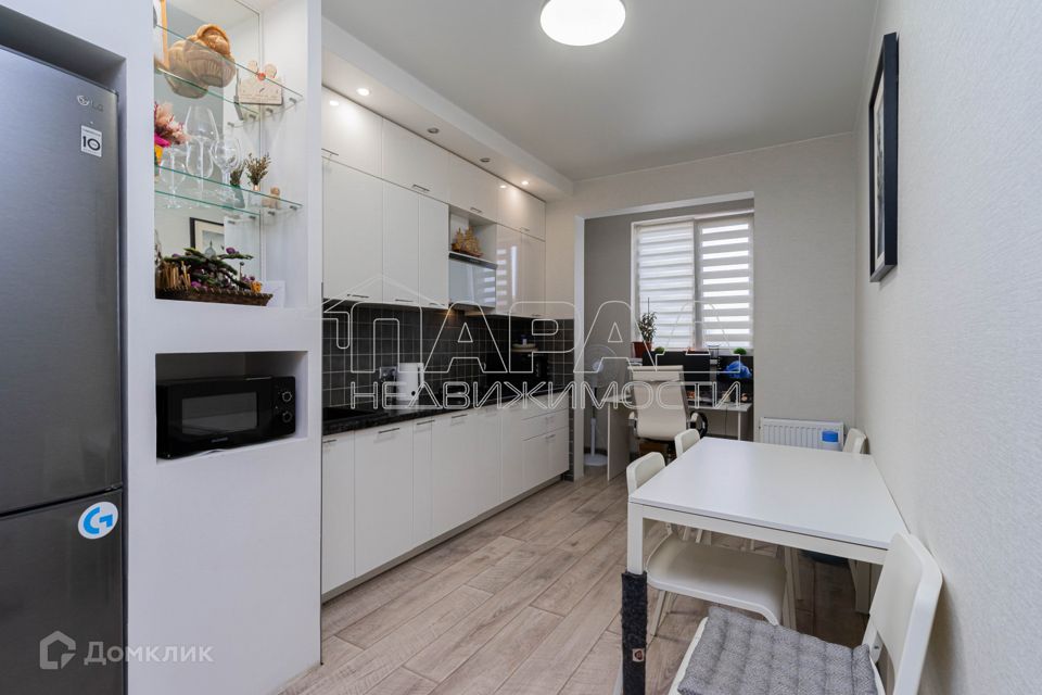 Продаётся 1-комнатная квартира, 37.4 м²