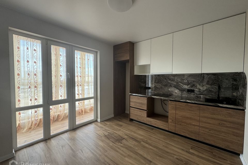 Продаётся 1-комнатная квартира, 43 м²
