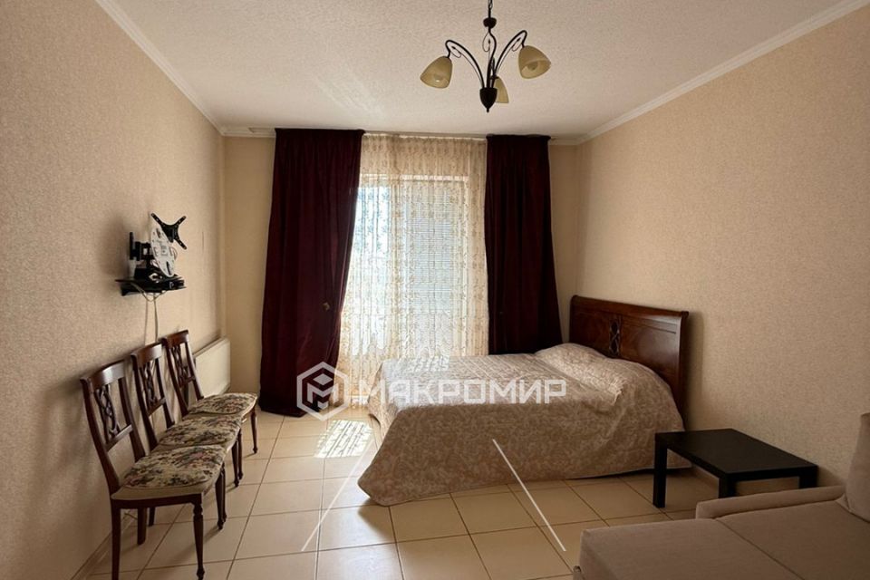 Сдаётся 1-комнатная квартира, 50 м²