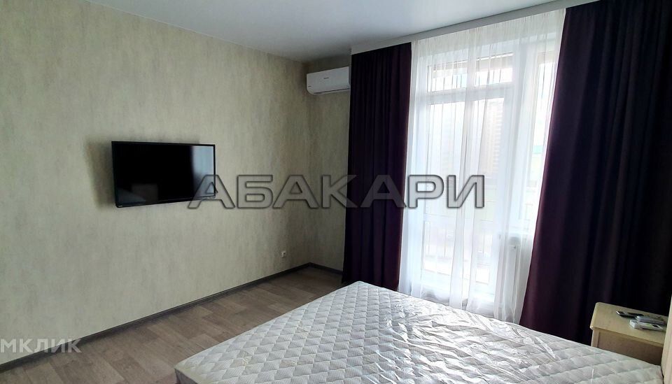 Сдаётся 1-комнатная квартира, 42 м²