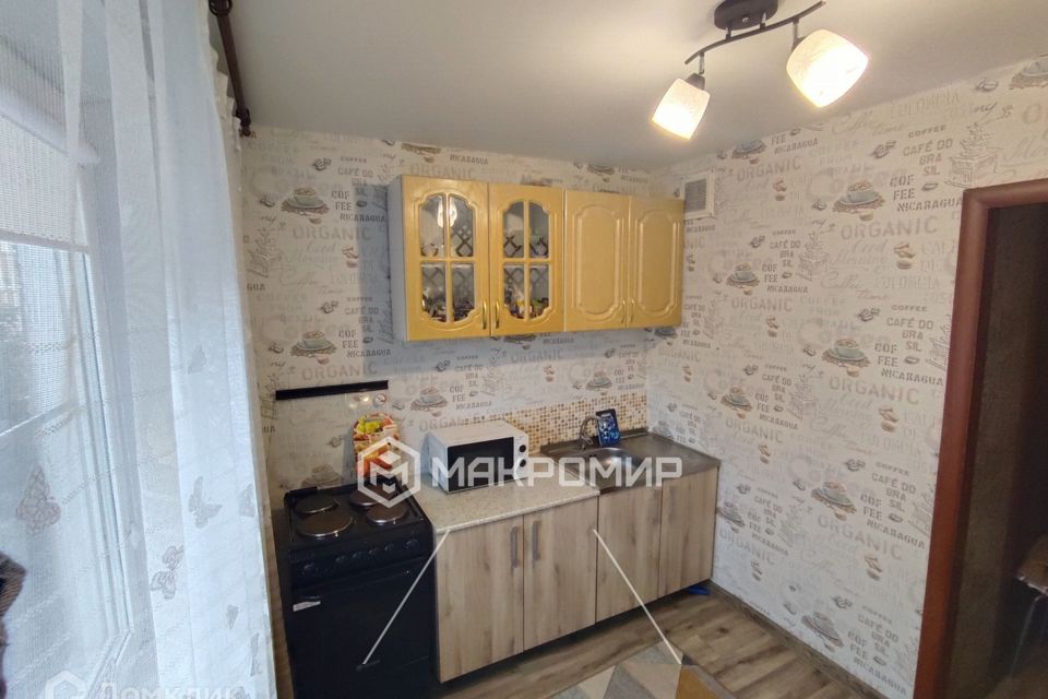 Продаётся 1-комнатная квартира, 32 м²