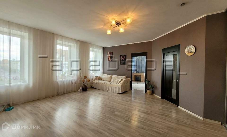 Продаётся 4-комнатная квартира, 76.5 м²