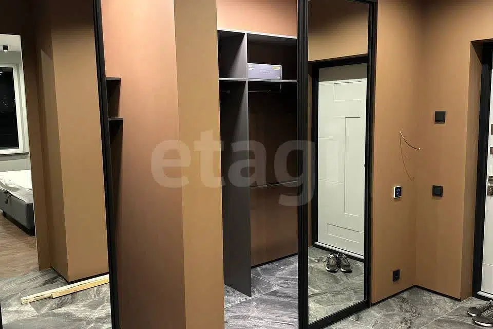 Продаётся 2-комнатная квартира, 57.7 м²