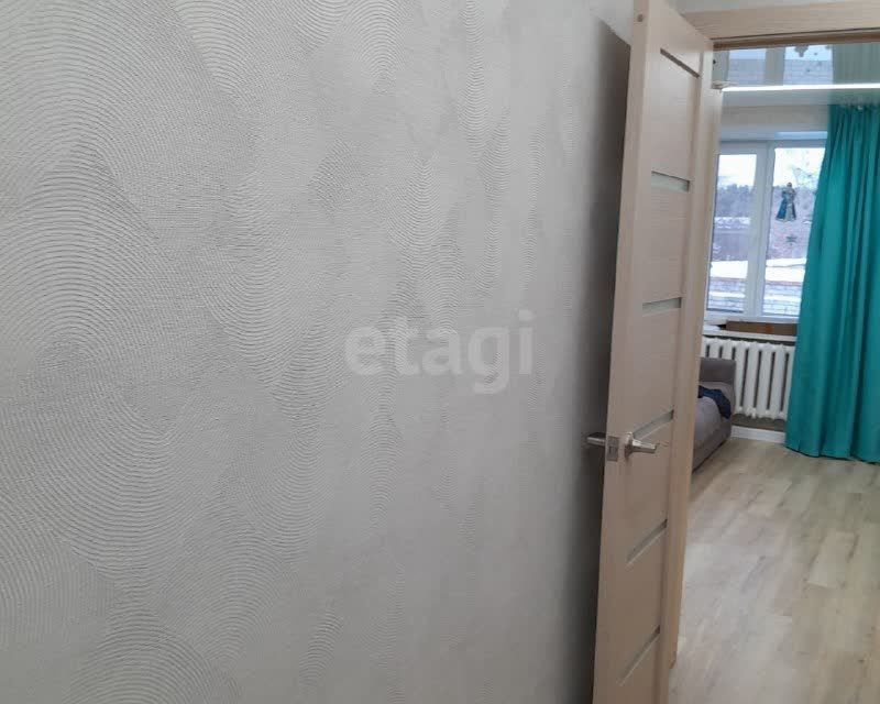 Продаётся 3-комнатная квартира, 55.1 м²