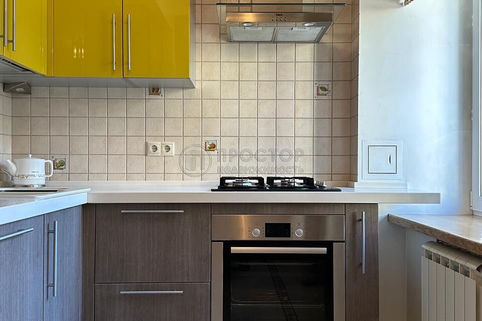 Продаётся 3-комнатная квартира, 54.4 м²