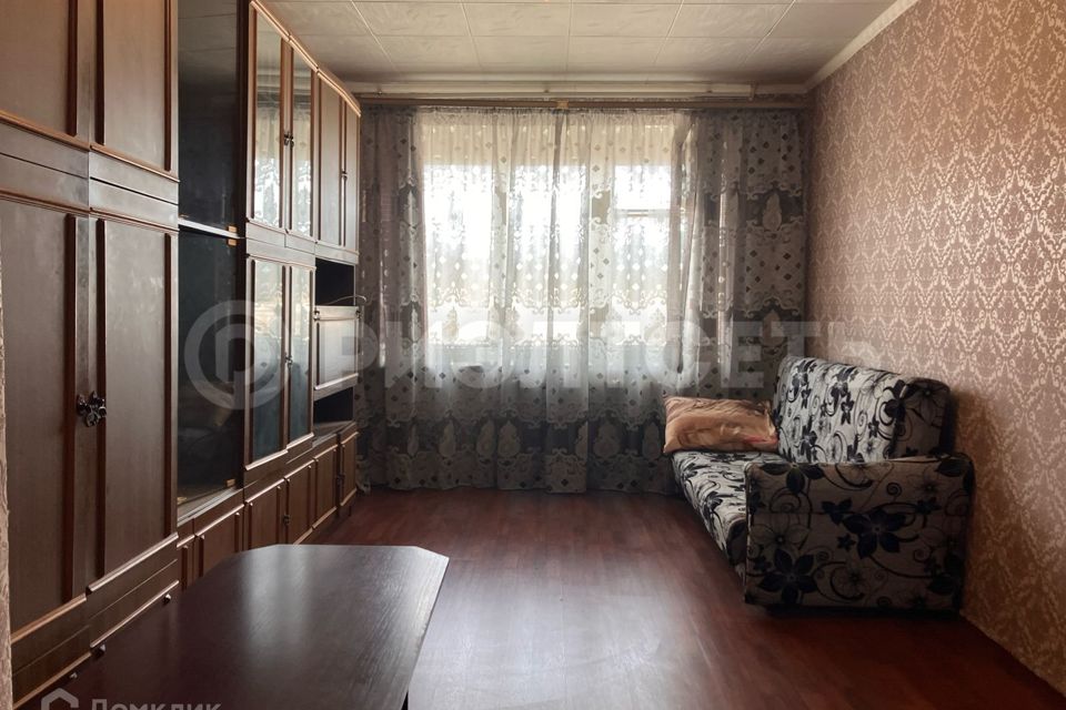 Продаётся 3-комнатная квартира, 50.3 м²