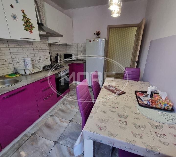 Продаётся 2-комнатная квартира, 59.5 м²