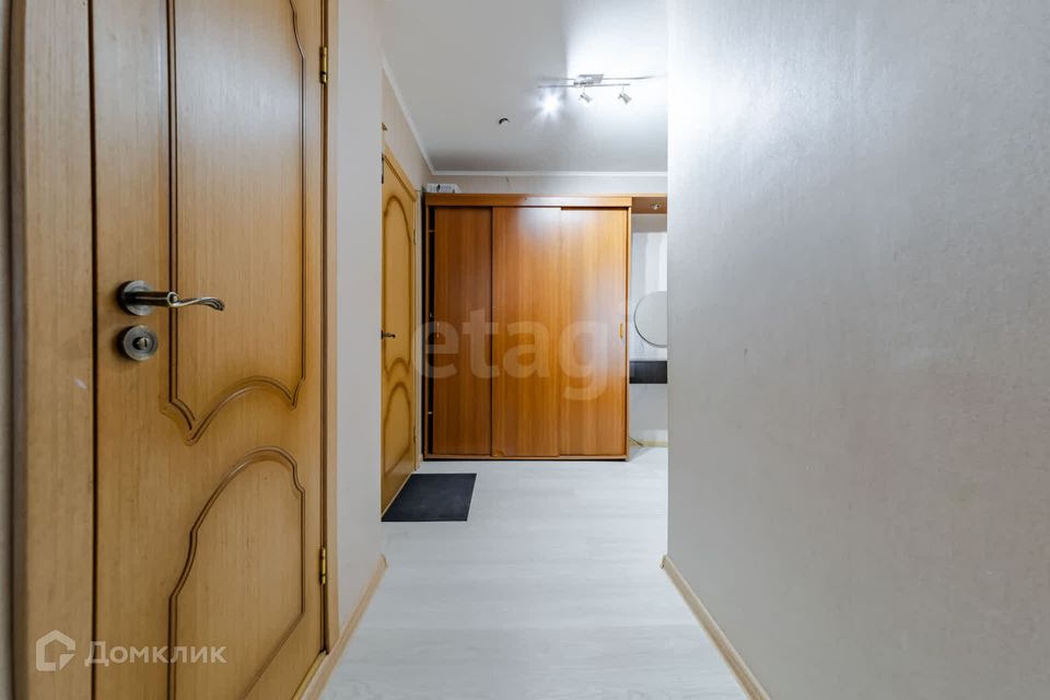 Продаётся 2-комнатная квартира, 59.8 м²