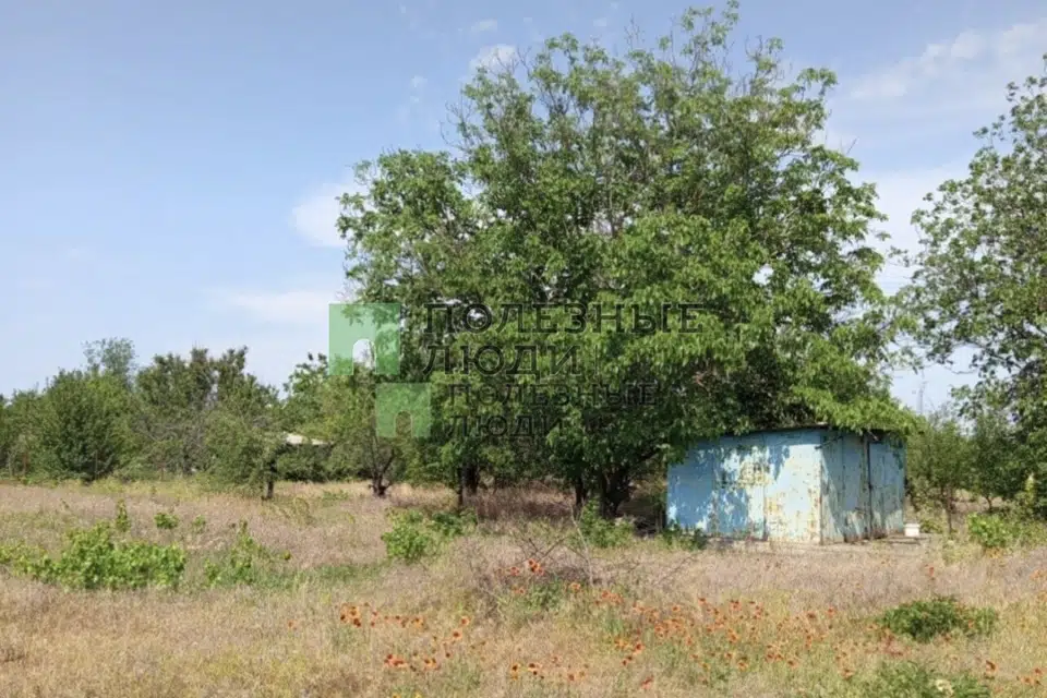 Продаётся участок, 5.8 сот., Садовый