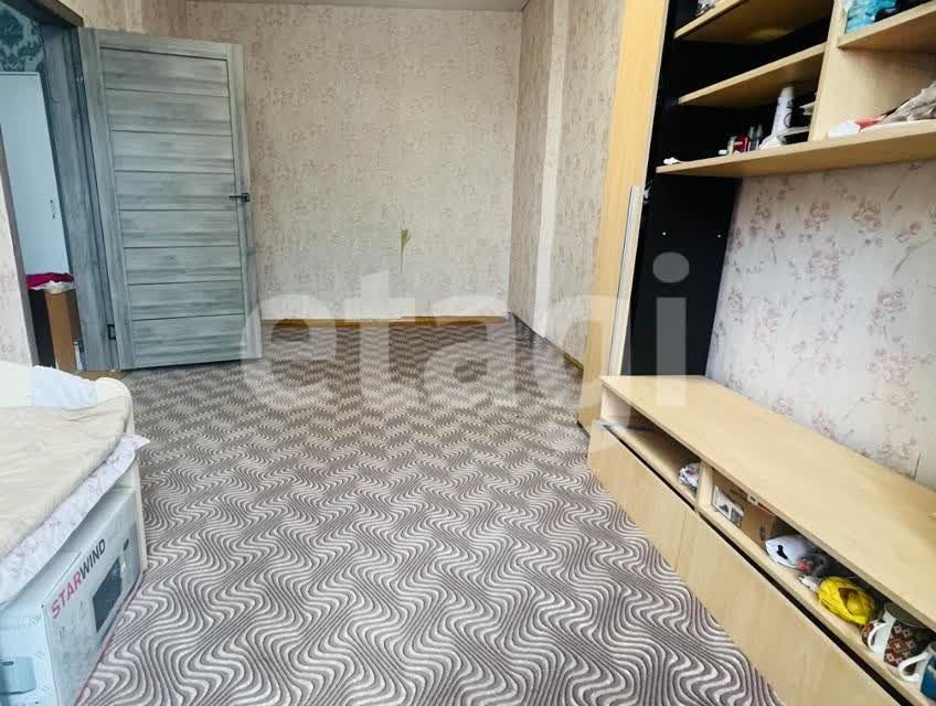 Продаётся 4-комнатная квартира, 111.3 м²