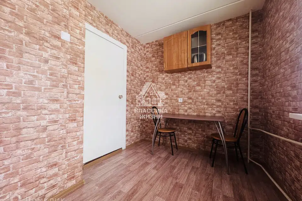 Продаётся 1-комнатная квартира, 45.7 м²