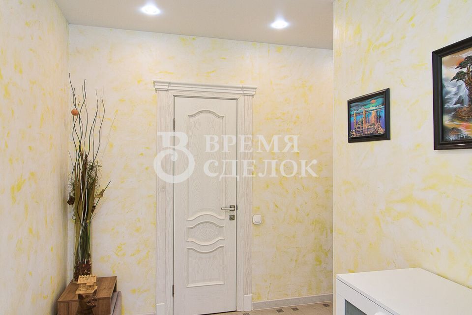 Продаётся 1-комнатная квартира, 49 м²