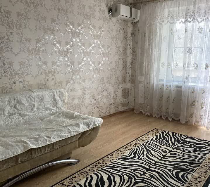 Продаётся 1-комнатная квартира, 40 м²