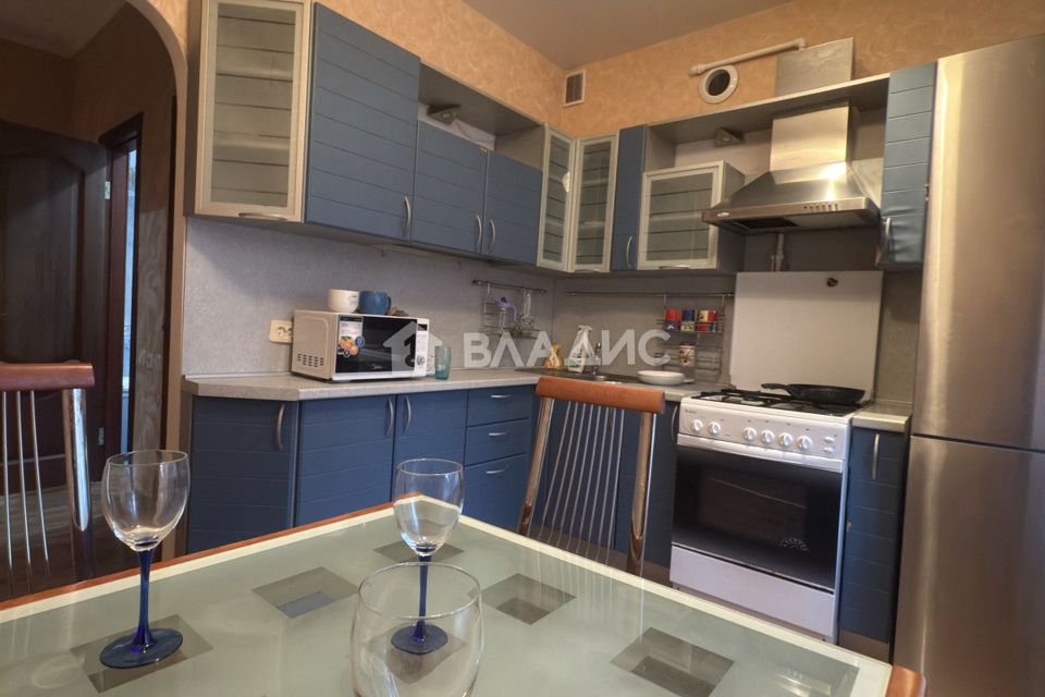 Продаётся 3-комнатная квартира, 76.2 м²