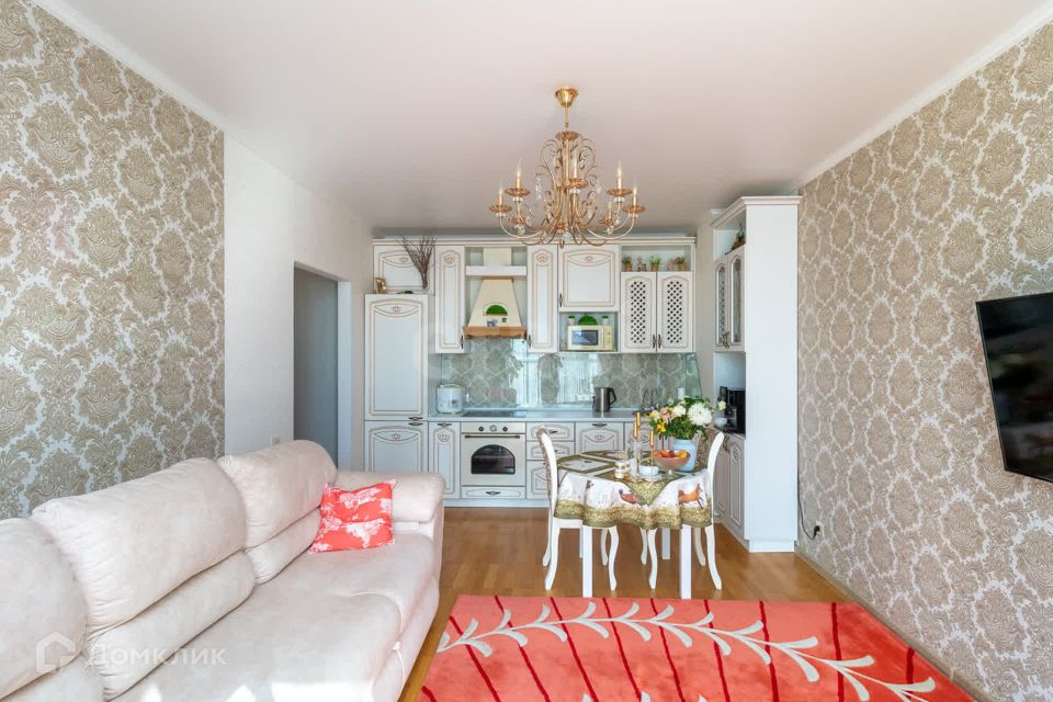 Продаётся 2-комнатная квартира, 74 м²